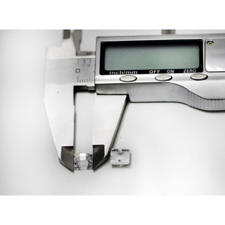 Πέτρες τετράγωνες 10mm